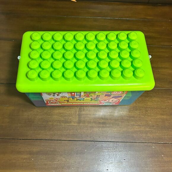 Cocomelon Melon Patch Academy Building Block Set 53 pieces new sealed - Picture 2 of 3